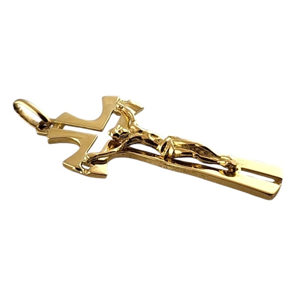 14 Karat Yellow Gold Crucifix Pendant #18539 - Picture 3 of 7